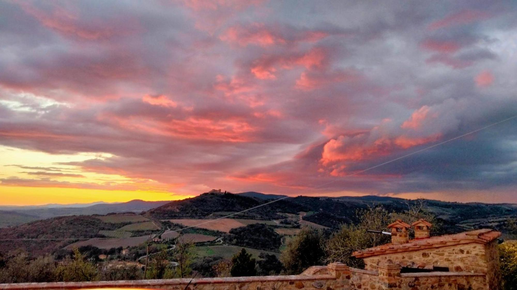 Agriturismo Grossola Castiglione dʼOrcia Εξωτερικό φωτογραφία