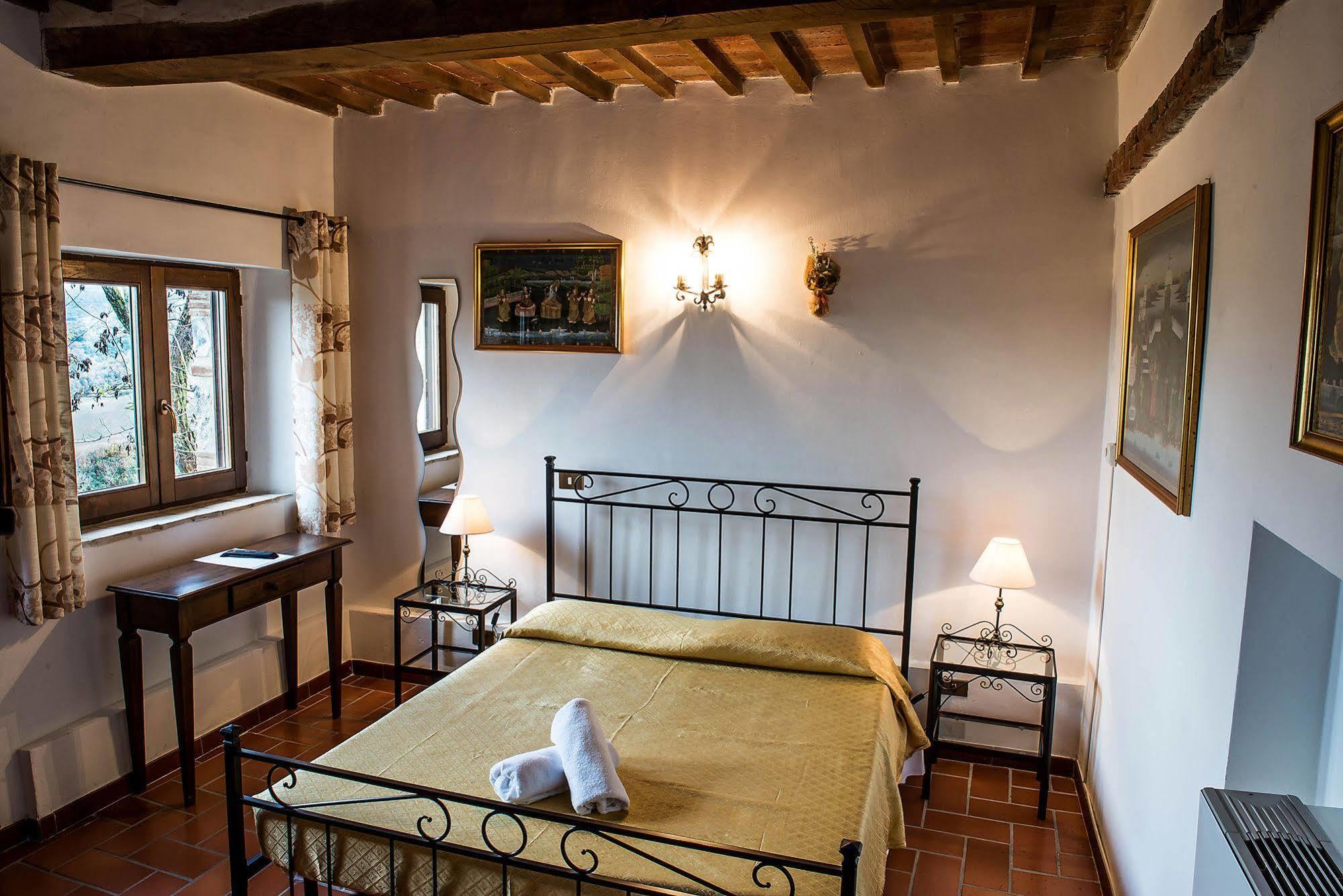 Agriturismo Grossola Castiglione dʼOrcia Εξωτερικό φωτογραφία