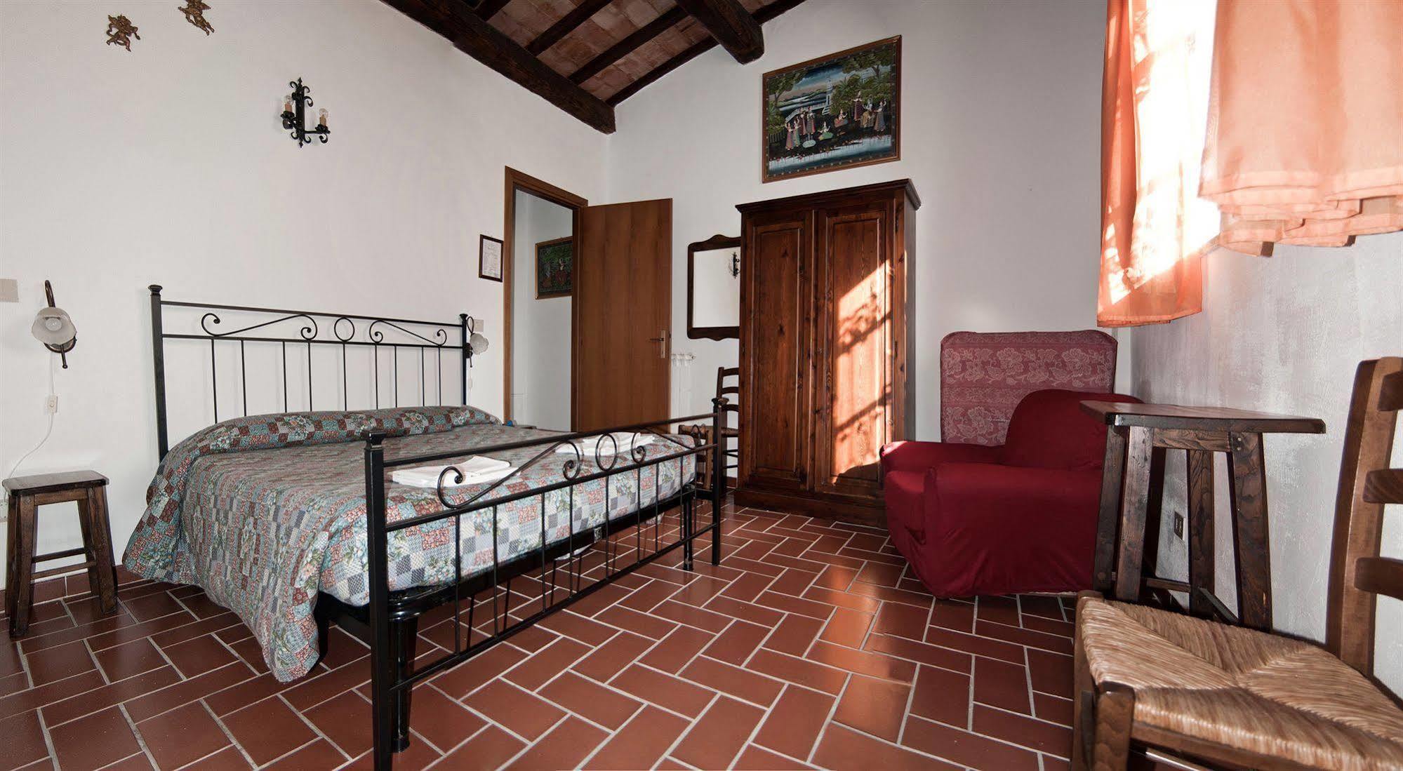 Agriturismo Grossola Castiglione dʼOrcia Εξωτερικό φωτογραφία
